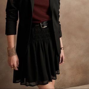 Banana Republic Factory Women's Black Ruched Mini Fit-and-flare Skirt